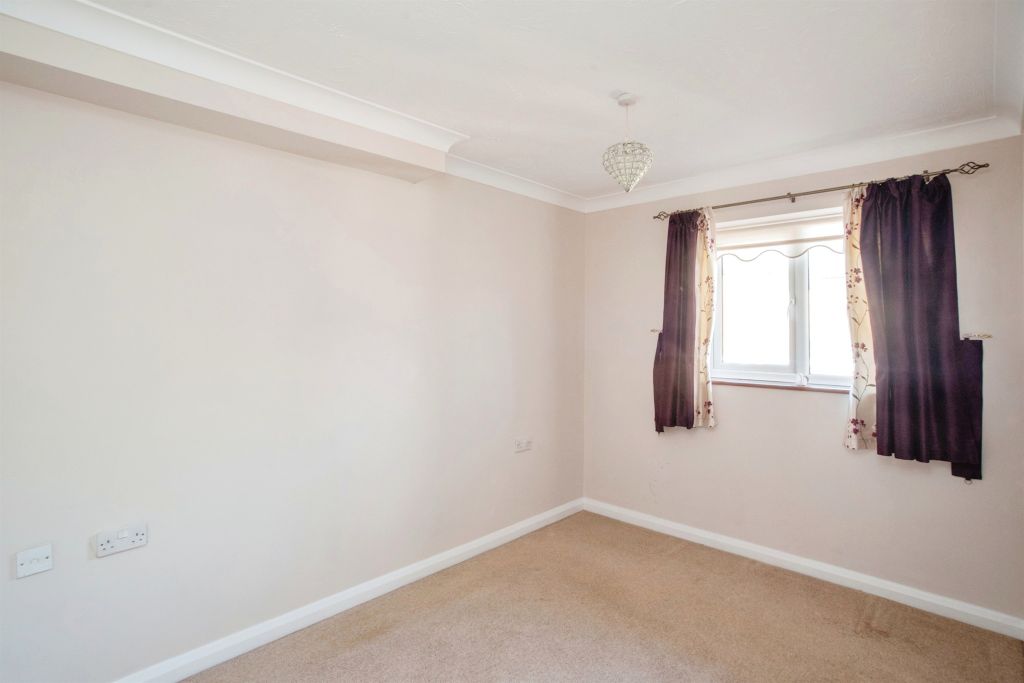 Additional image 7 of 1 bed flat for saleBreakspear Court, Abbots Langley WD5