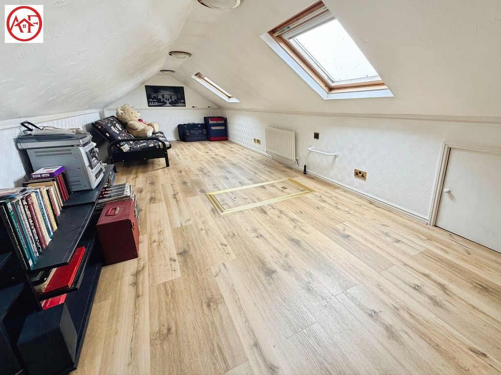 Additional image 8 of 2 bed detached bungalow for saleFairford Close, Highbridge TA9