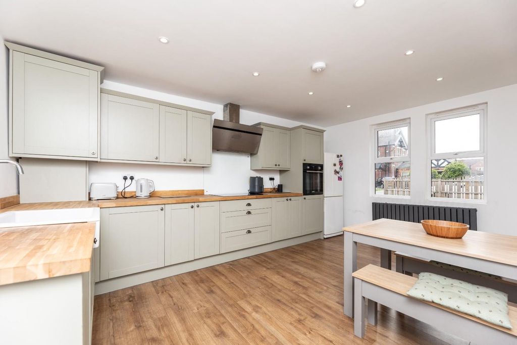 Property photo 2 of 16 5C5A6895.Jpg