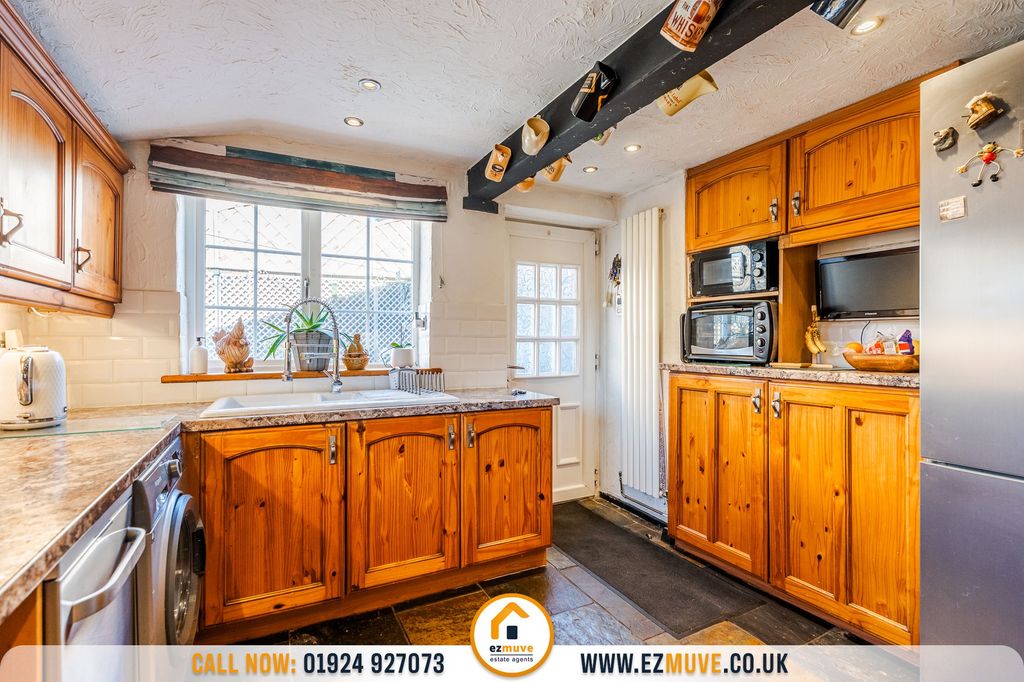 Additional image 10 of 3 bed semi-detached house for saleThorncliffe Road, Batley WF17