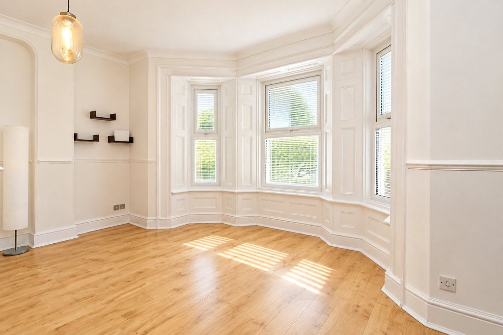 Property photo 2 of 12 Picture No. 05