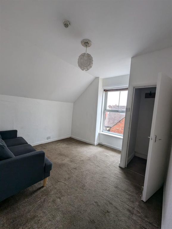 Property photo 3 of 8 E86Fac90-69d0-4731-9c07-4224Ff26Bfa6.Jpg