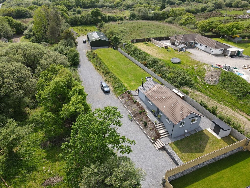 Property photo 1 of 43