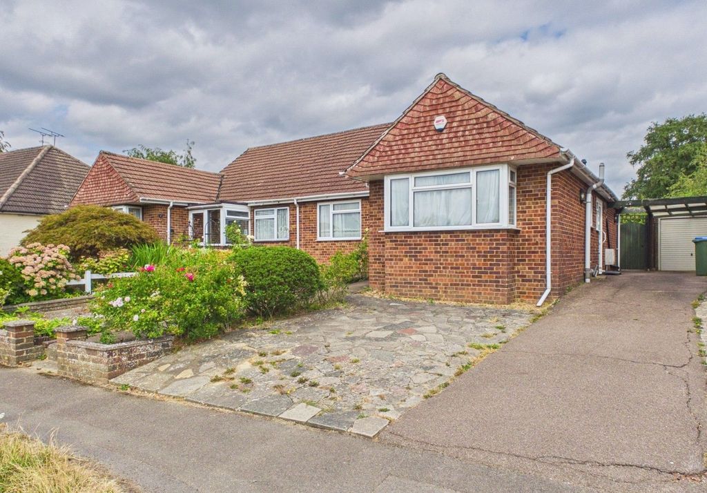Property photo 1 of 11