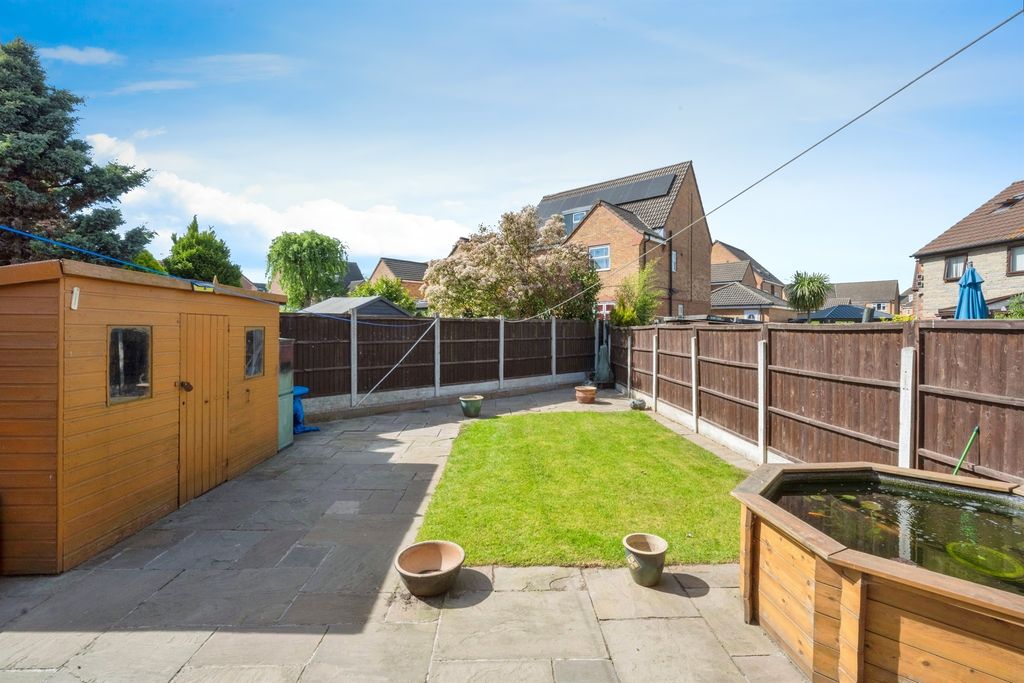 Property photo 3 of 17