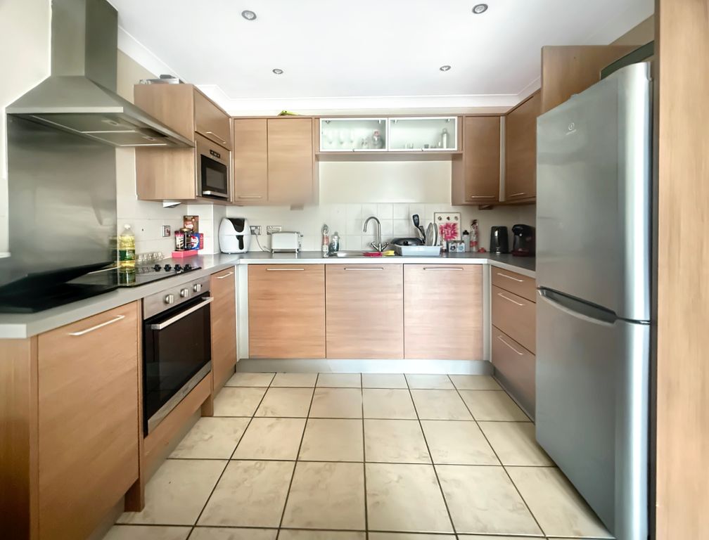 Property photo 2 of 4