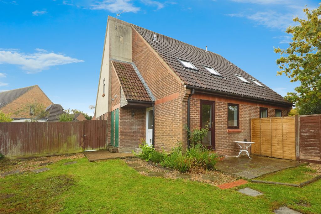 Property photo 1 of 11