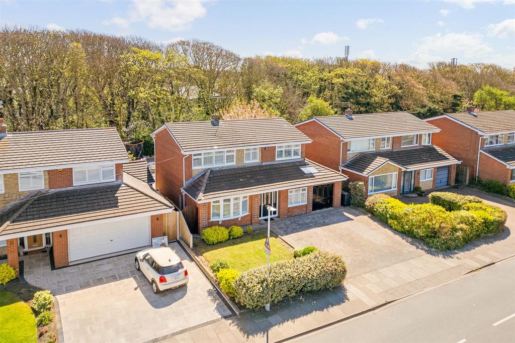 Property photo 1 of 37 21 Stapleton Road-65.Jpg