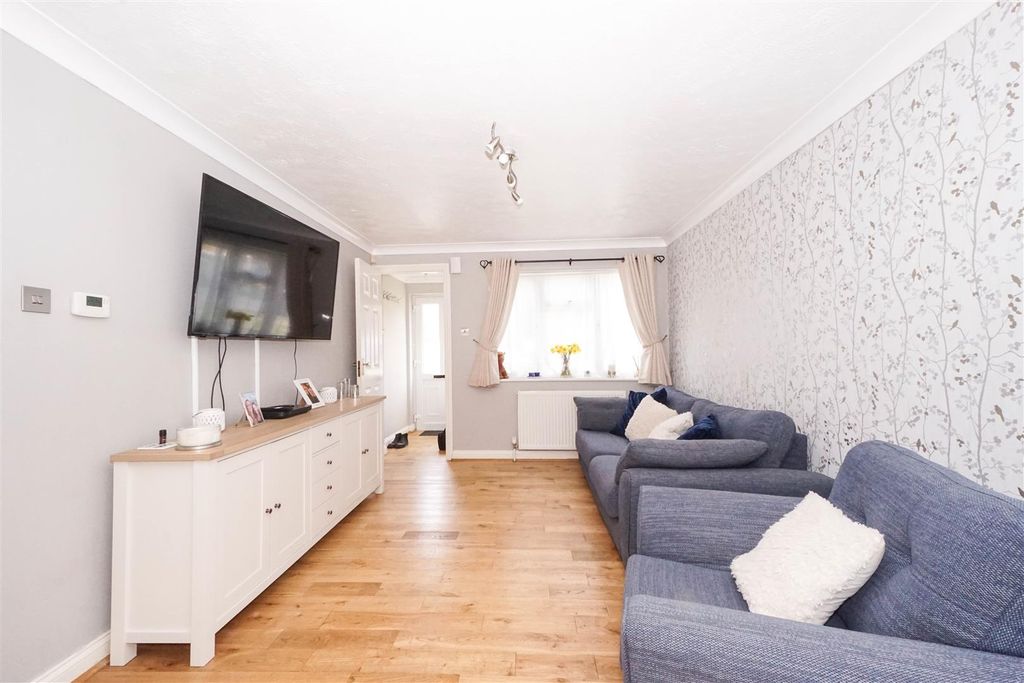 Property photo 2 of 21 Dsc01006.Jpg