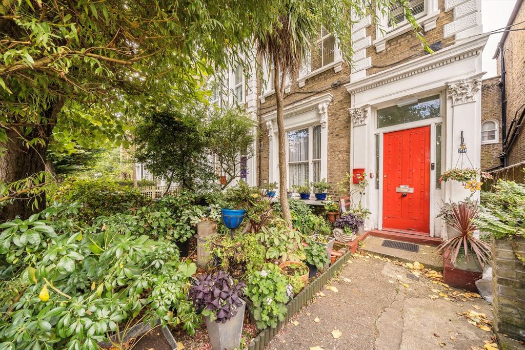 Property photo 1 of 6