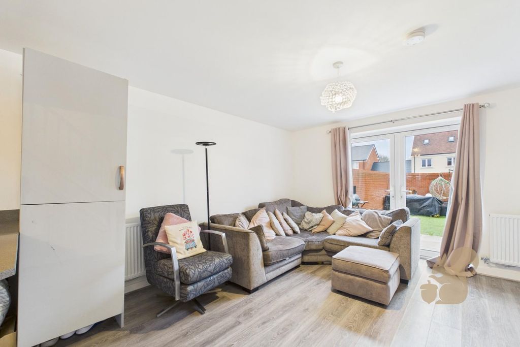 Property photo 3 of 18 Cam01659G0-Pr0662-Still010.Jpg