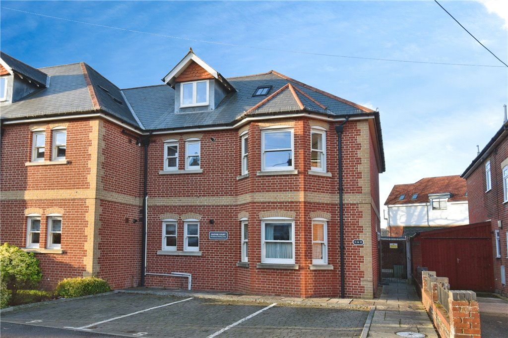Property photo 1 of 21 Picture No. 13