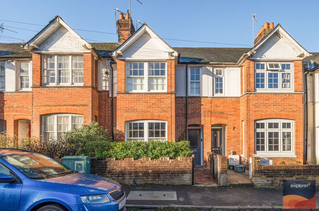 Property photo 1 of 28