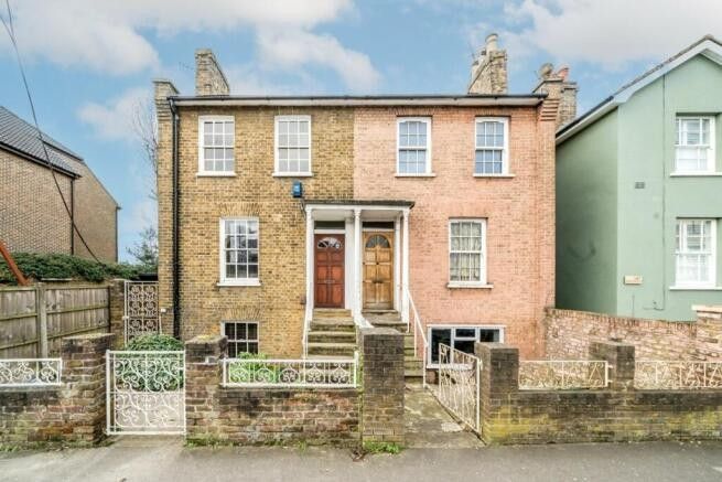 Property photo 1 of 3 Ext