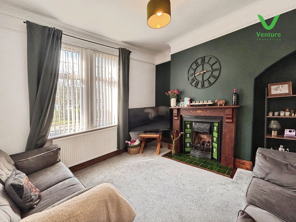 Property photo 2 of 13 Pbox-Img.Jpeg