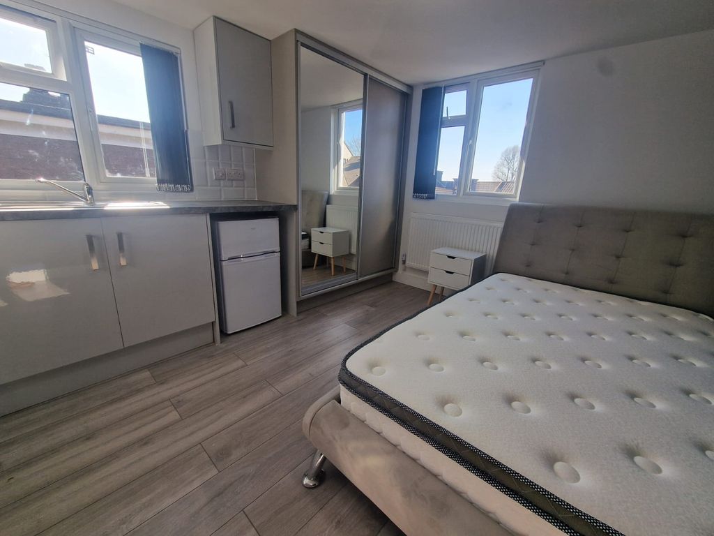 Property photo 2 of 11 Whatsapp Image 2025-04-11 At 5.10.18 Pm (2).Jpeg