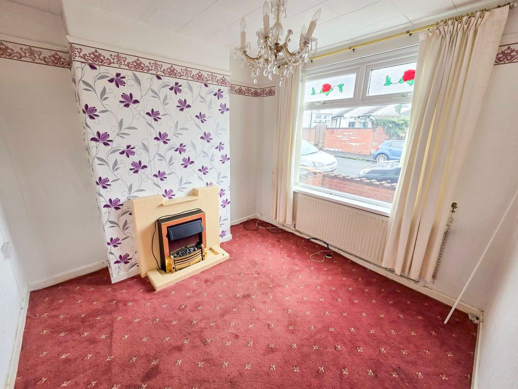 Property photo 2 of 32 Photo 21