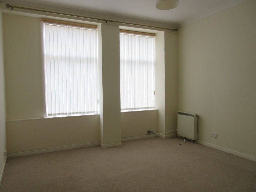 Property photo 2 of 7 Photo 2