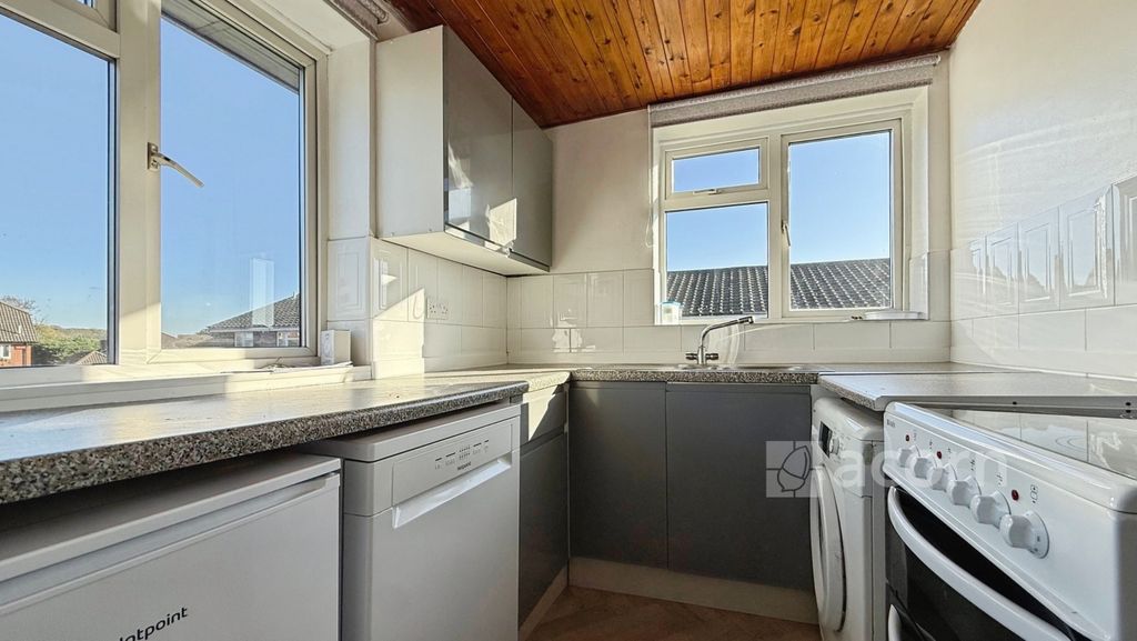 Property photo 2 of 6 2cd7E866-Img_9240