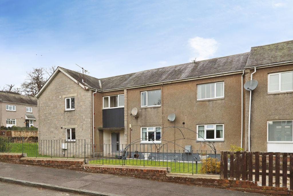 Property photo 2 of 15