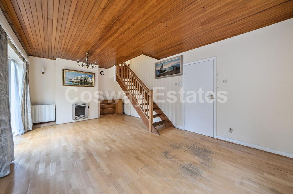 Property photo 3 of 12 1Cf23695-67Df-442c-Bc67-0Cdfb2E71A80.Jpg