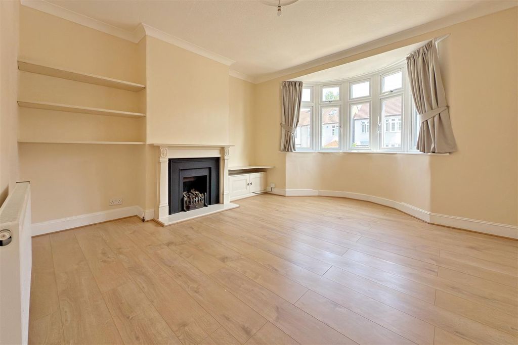 Property photo 2 of 15 Reception Room