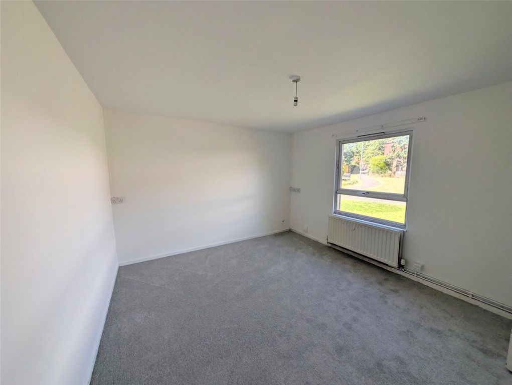 Property photo 3 of 9 Picture No. 06