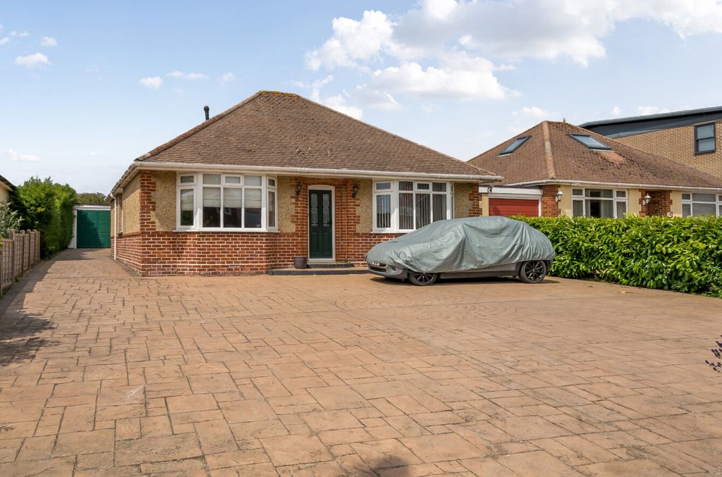 Property photo 1 of 10 1298825-3-68385c3...