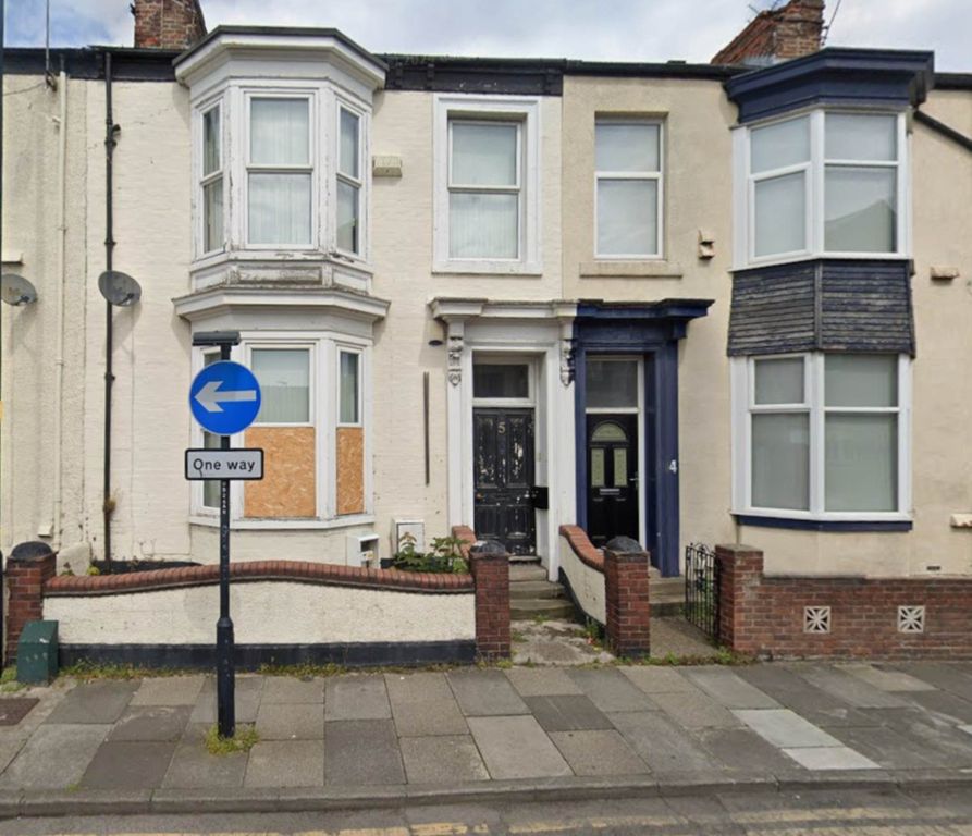 Property photo 1 of 1