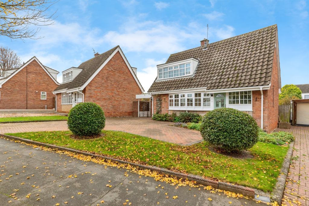 Property photo 1 of 17