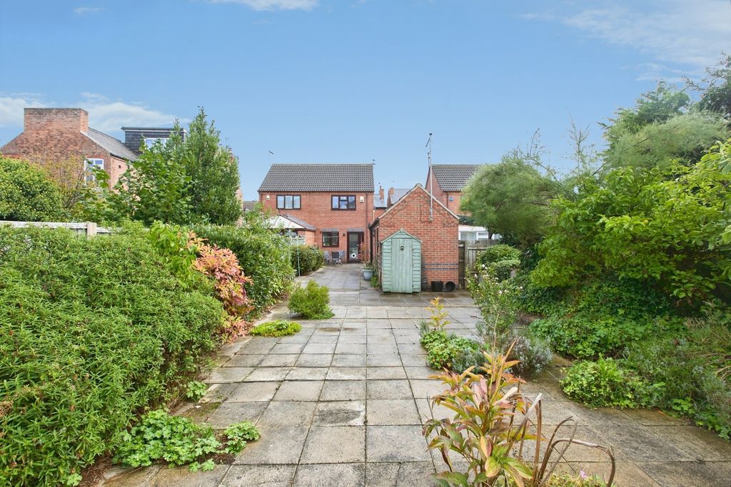 Property photo 2 of 20 Pbox-Img.Jpg