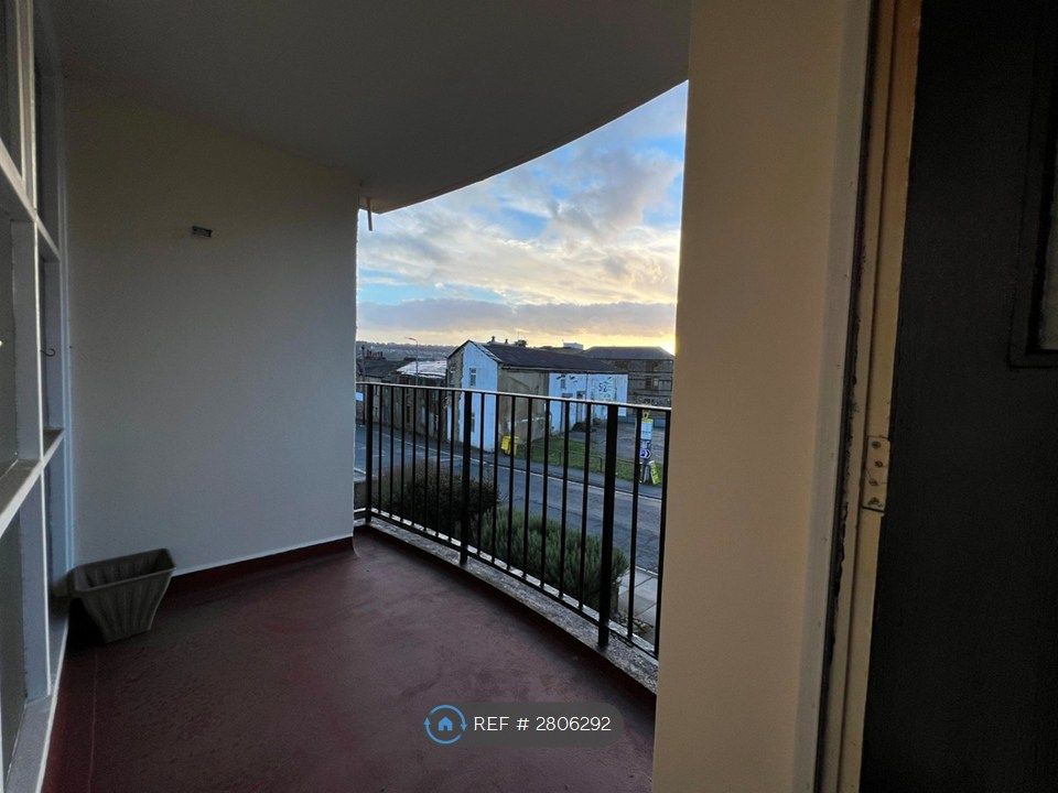 Property photo 1 of 26