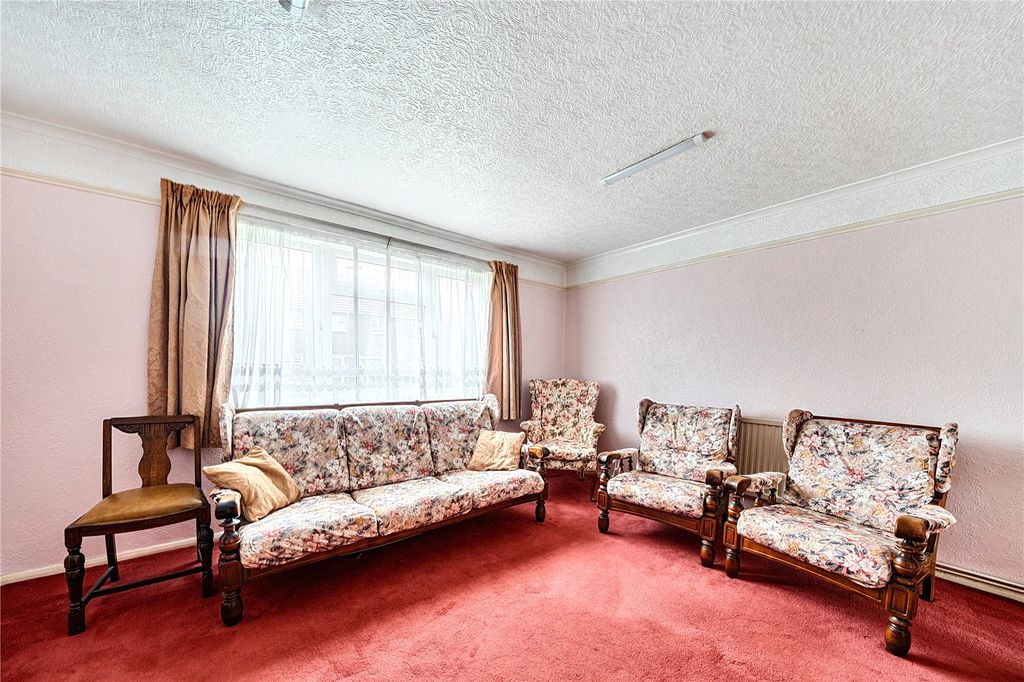 Property photo 2 of 12 Picture No. 02