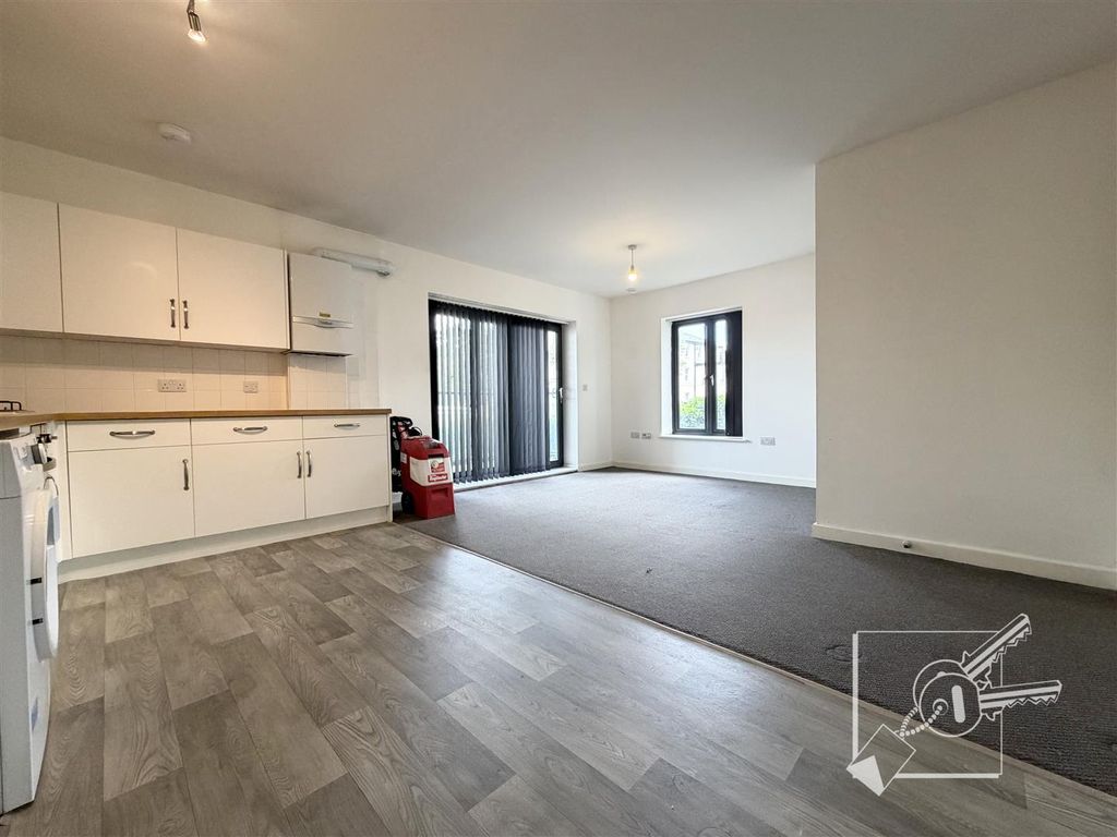 Property photo 3 of 11 Open Plan Living Area