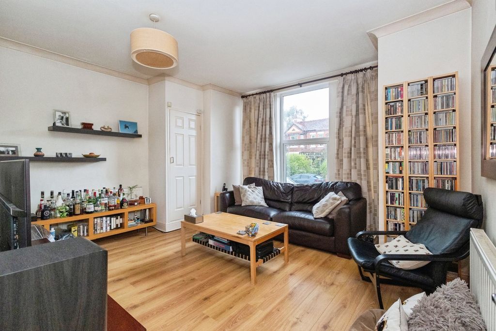 Property photo 2 of 16 Photo