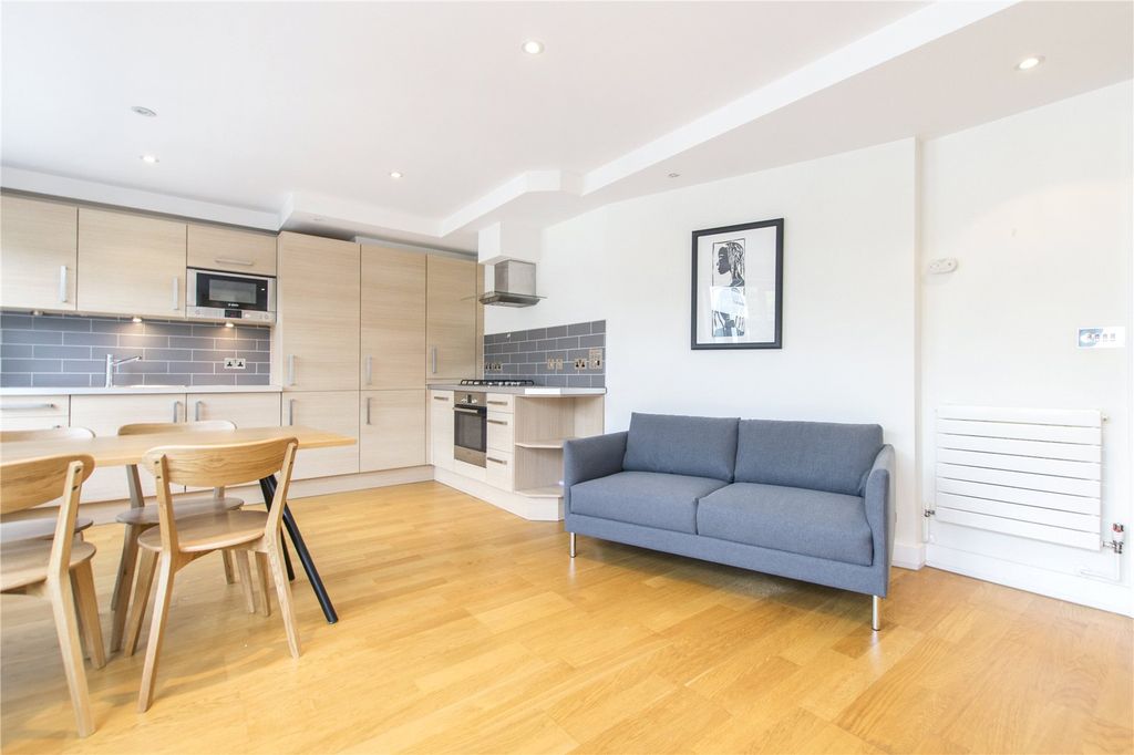 Property photo 2 of 10 Reception Room