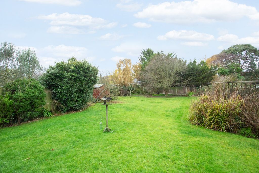 Property photo 2 of 17 Picture 2