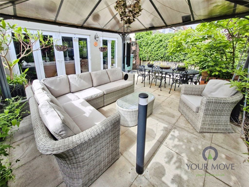 Property photo 3 of 22 Patio