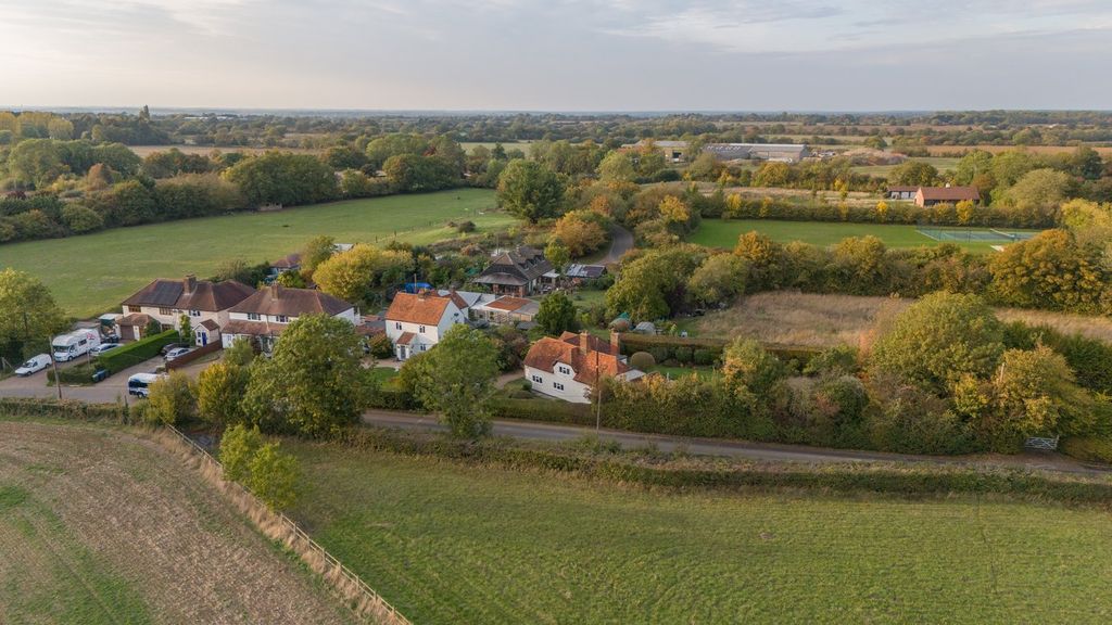 Property photo 1 of 24