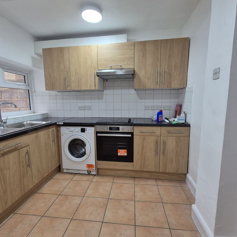 Property photo 2 of 12