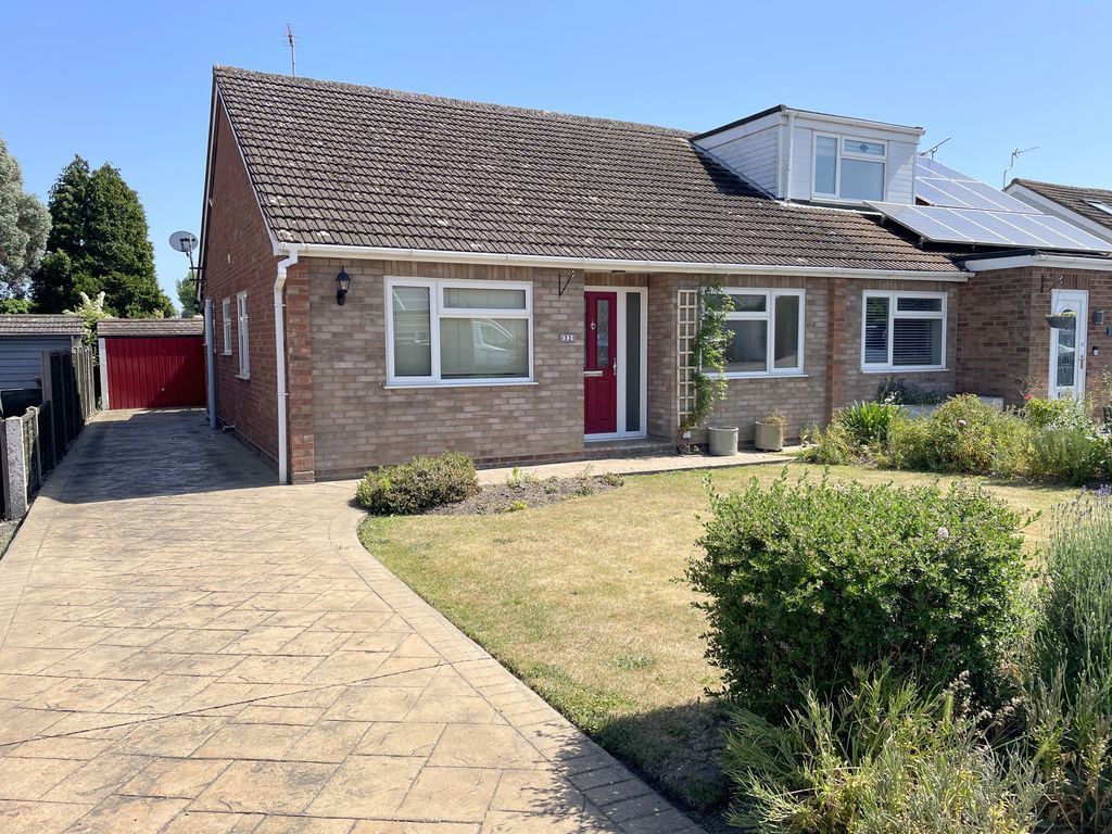 Property photo 1 of 17 Maltings Road
