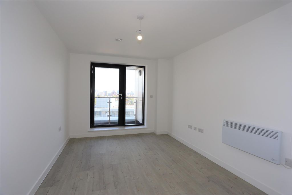 Property photo 2 of 6 Img_8379.Jpg