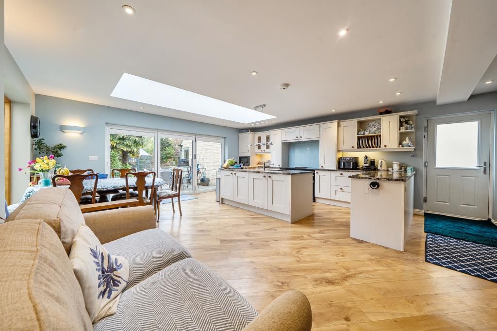 Property photo 2 of 21 Kitchen/Living/Diner