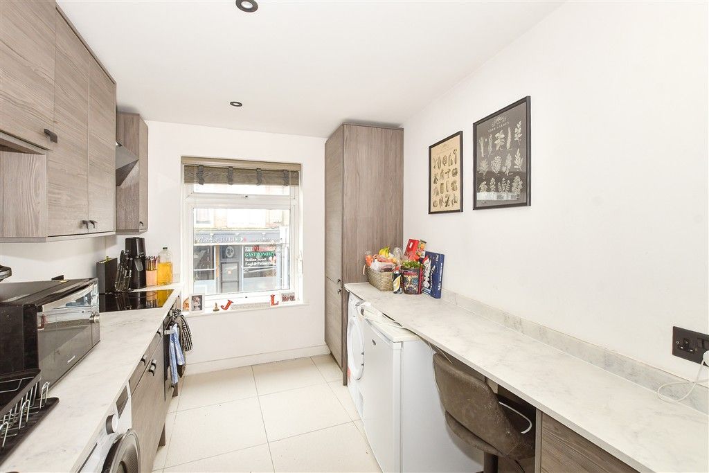 Property photo 3 of 12 Kitchen