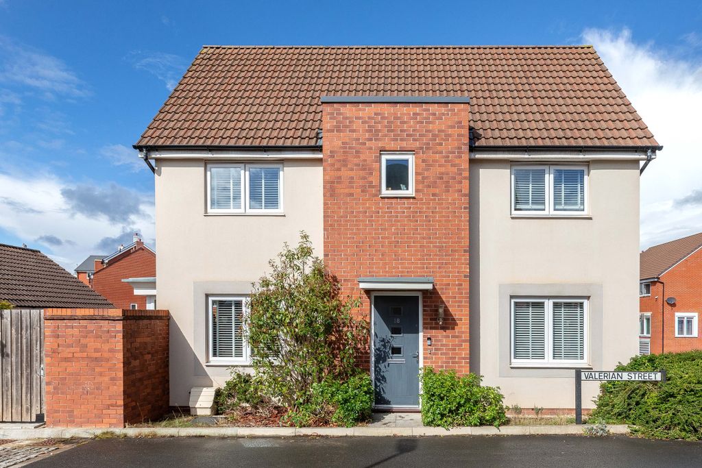 Property photo 2 of 21 21