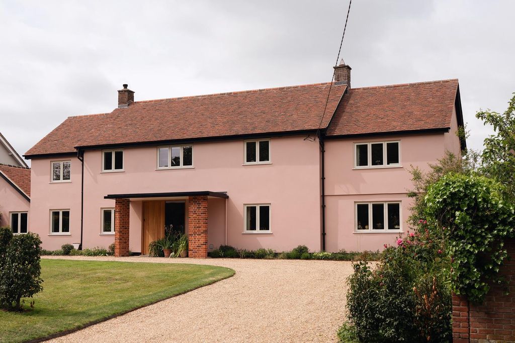 Property photo 2 of 30
