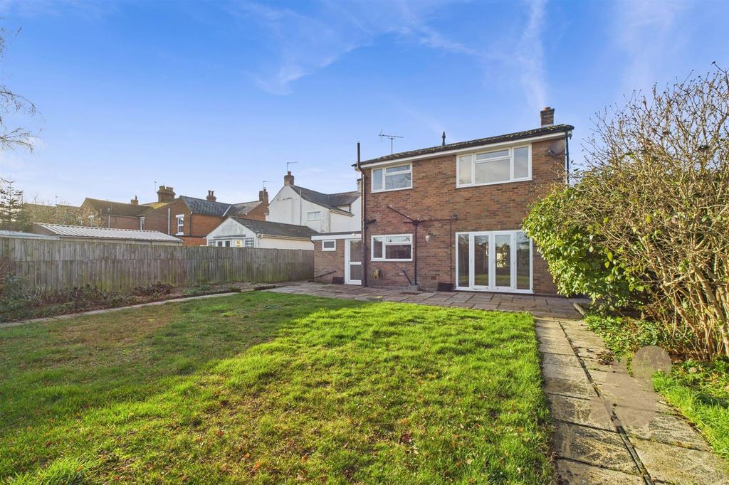 Property photo 3 of 22 Cam03877G0-Pr0287-Still018.Jpg