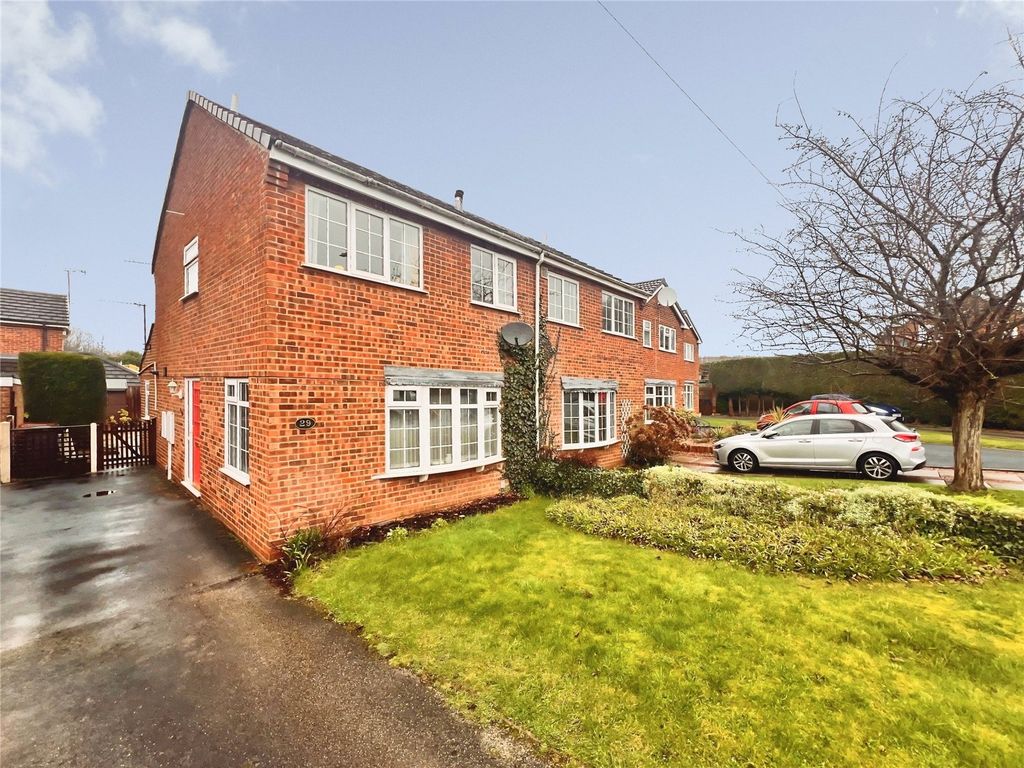 Property photo 1 of 17 Front