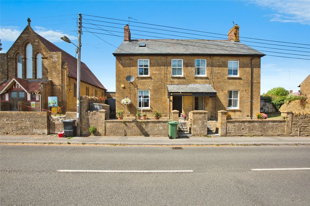 Property photo 1 of 17 Picture No. 20
