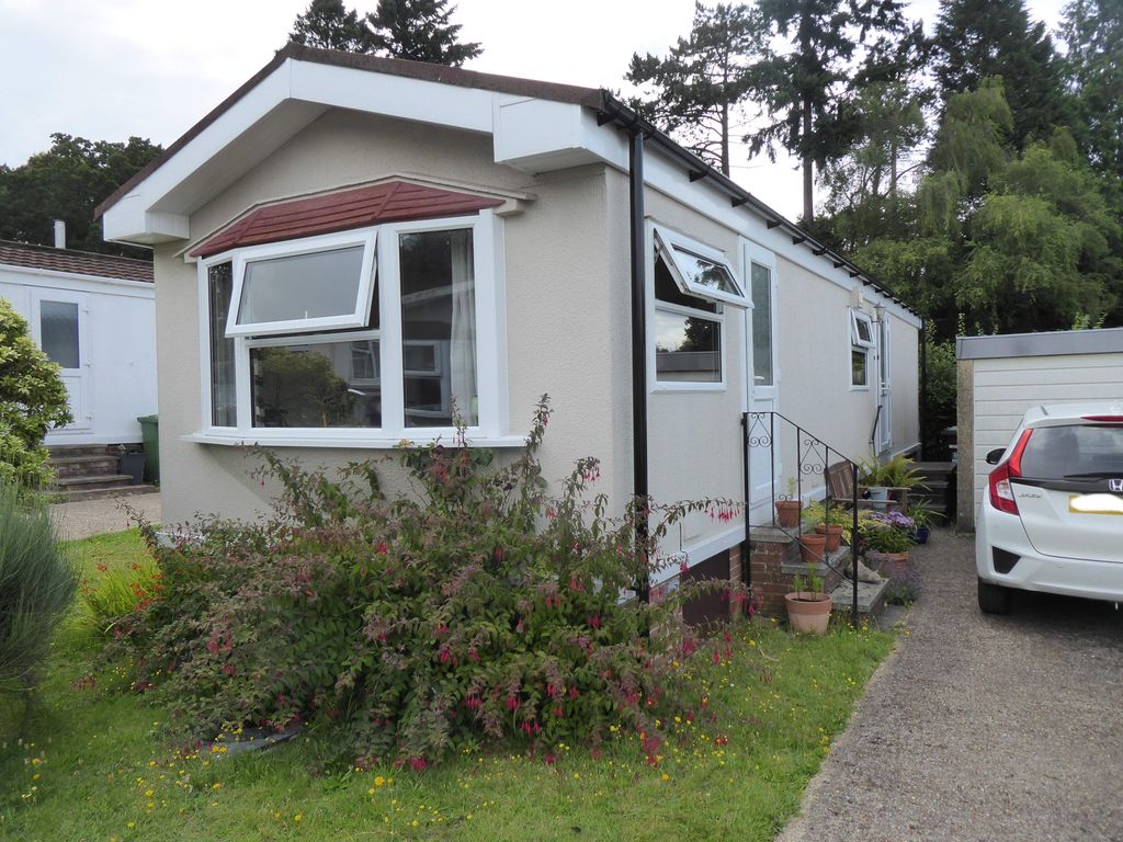 Property photo 1 of 8